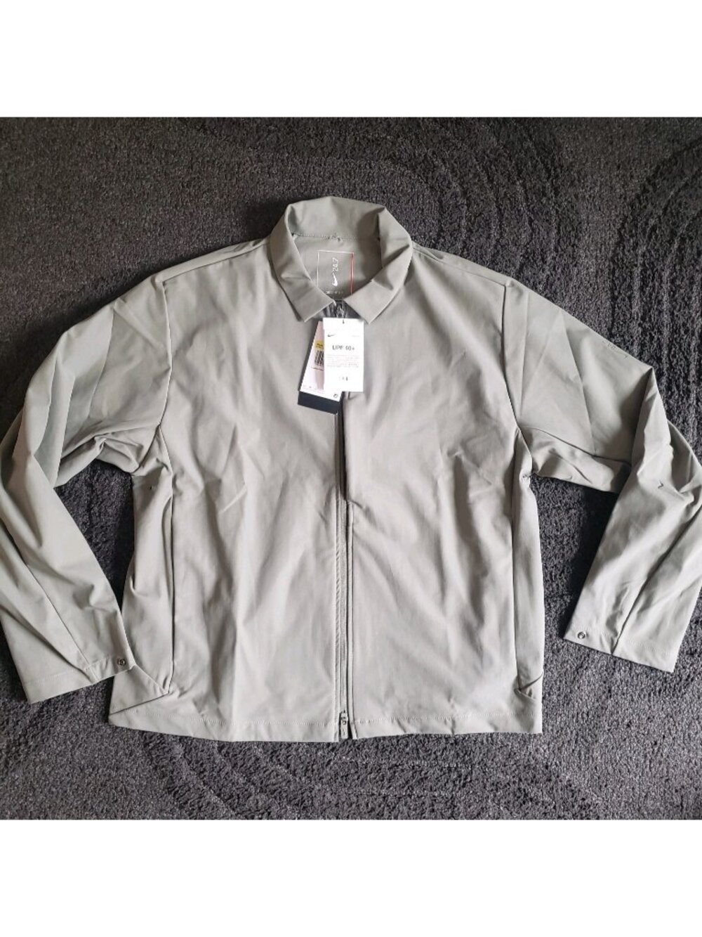 NWT Nike 24.7 PerfectStretch Dri-FIT UV Jacket Light Army IF2867-320 Men's Small
